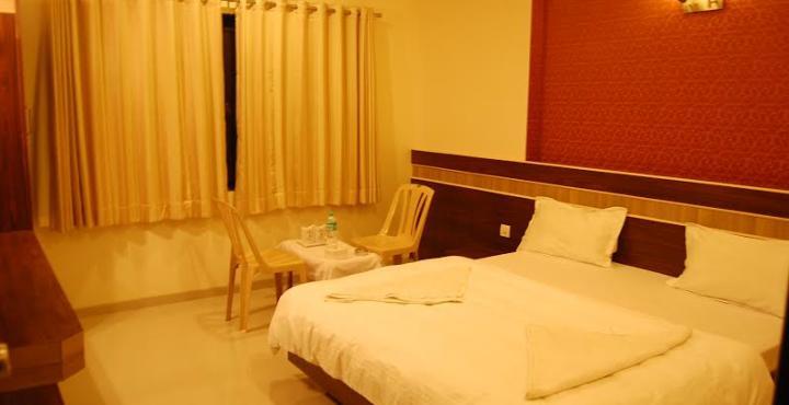 Hotel Sai Pancham Shirdi Esterno foto